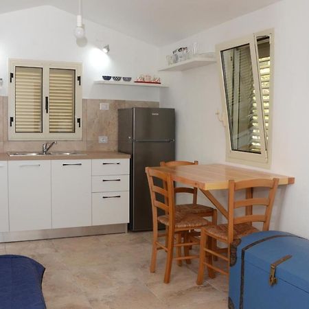 Apartments Villa Corrias Cala Liberotto Kültér fotó